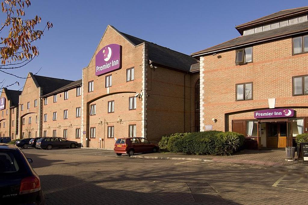 Premier Inn Guildford North - A3 Esterno foto