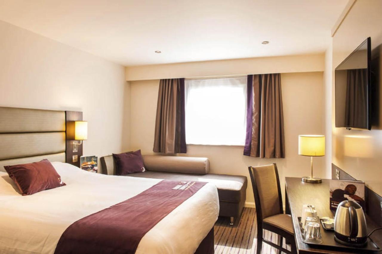 Premier Inn Guildford North - A3 Esterno foto