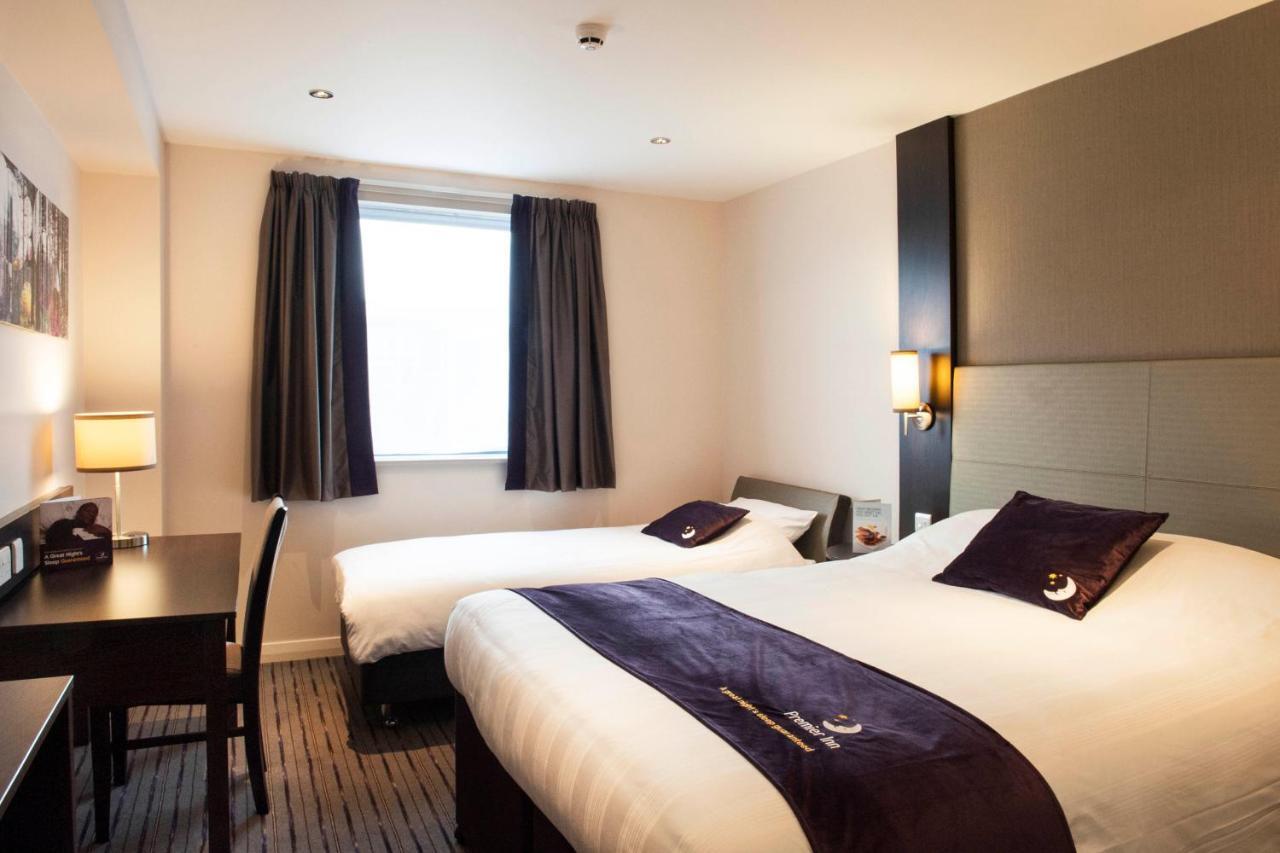 Premier Inn Guildford North - A3 Esterno foto