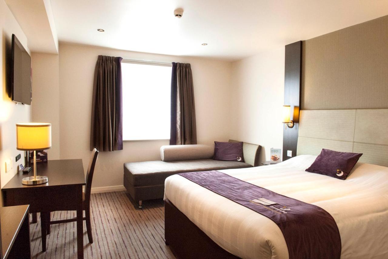 Premier Inn Guildford North - A3 Esterno foto