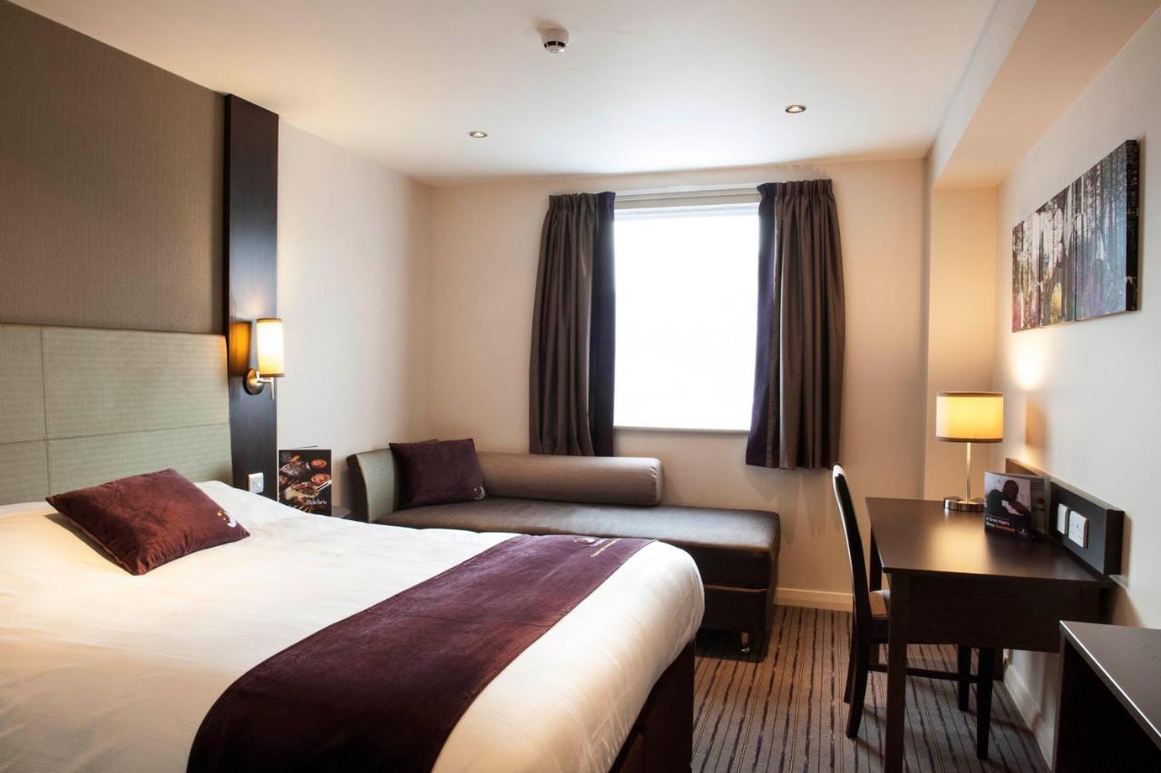 Premier Inn Guildford North - A3 Esterno foto