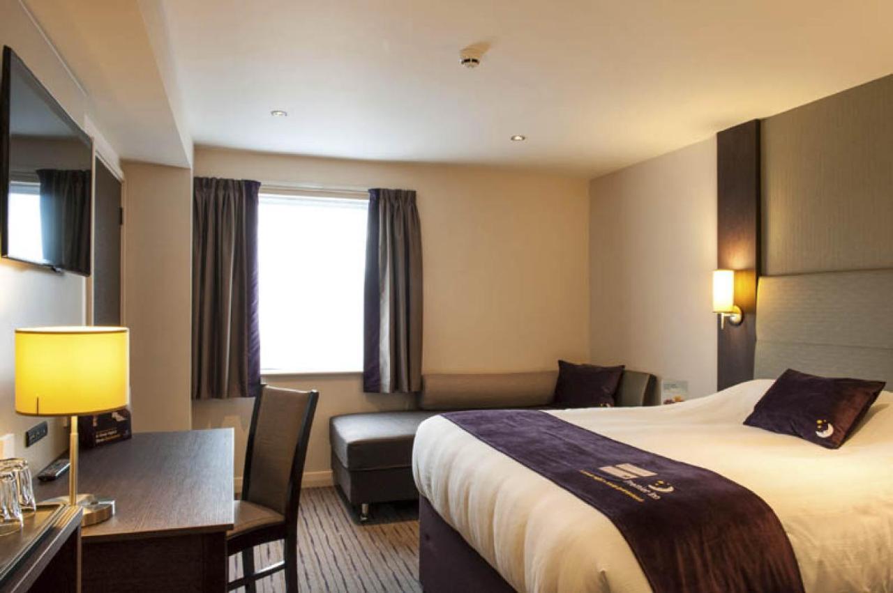 Premier Inn Guildford North - A3 Esterno foto
